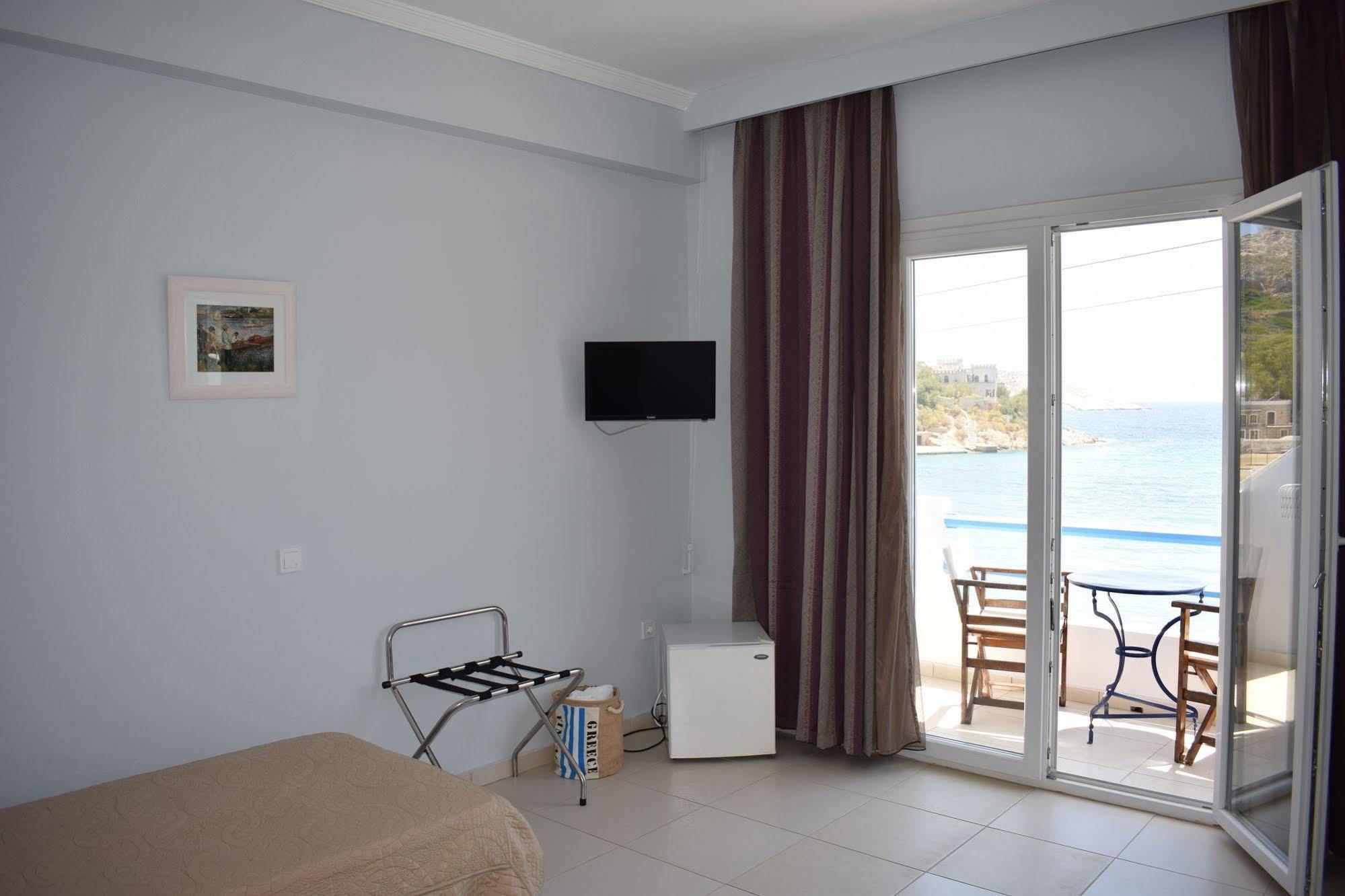 Vari Beach Hotel Exterior foto