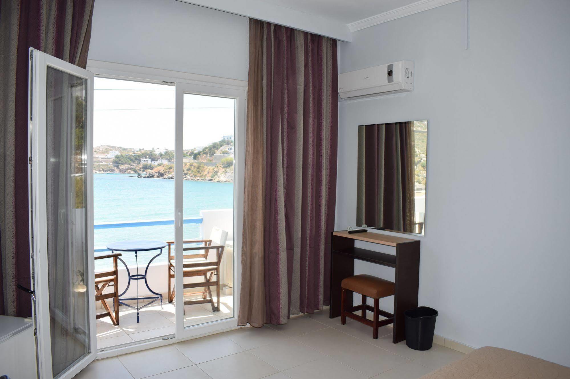 Vari Beach Hotel Exterior foto